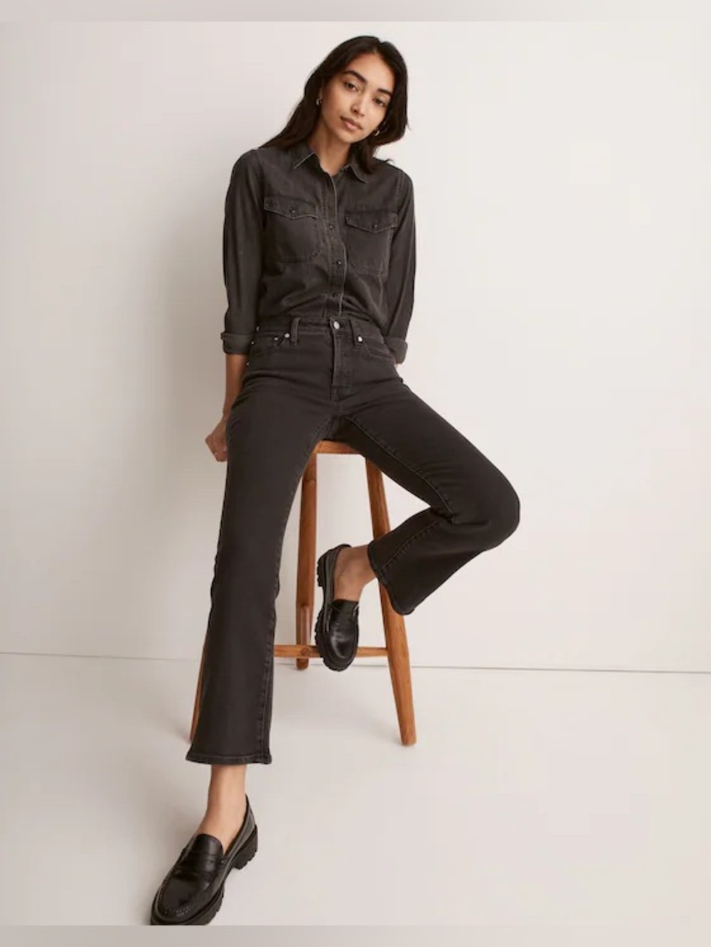 Madewell Jeans Women 27 Mid Rise Kick Out Crop Starkey Black Wash Stretch